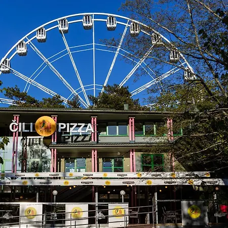 Basanaviciaus G. 45 ホテル パランガ