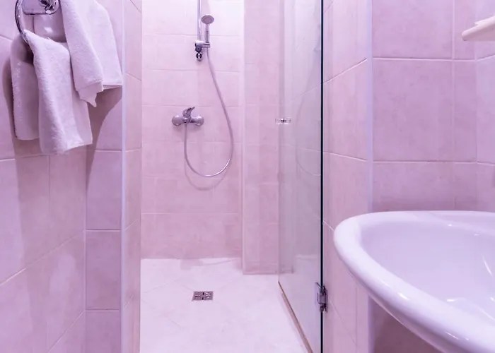 Basanaviciaus G. 45 *